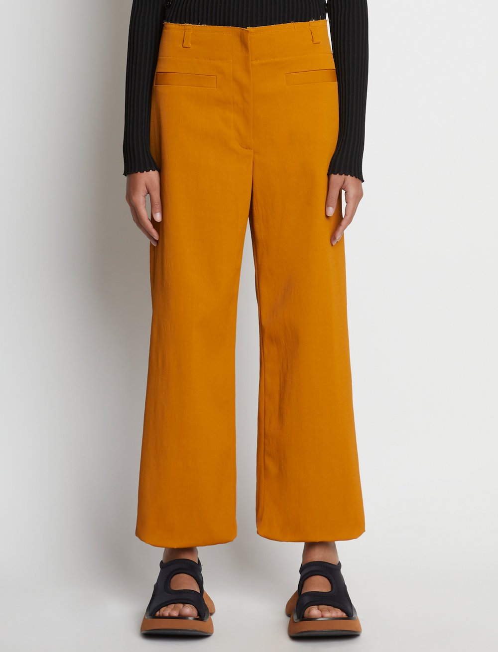 Technical Stretch Linen Pants