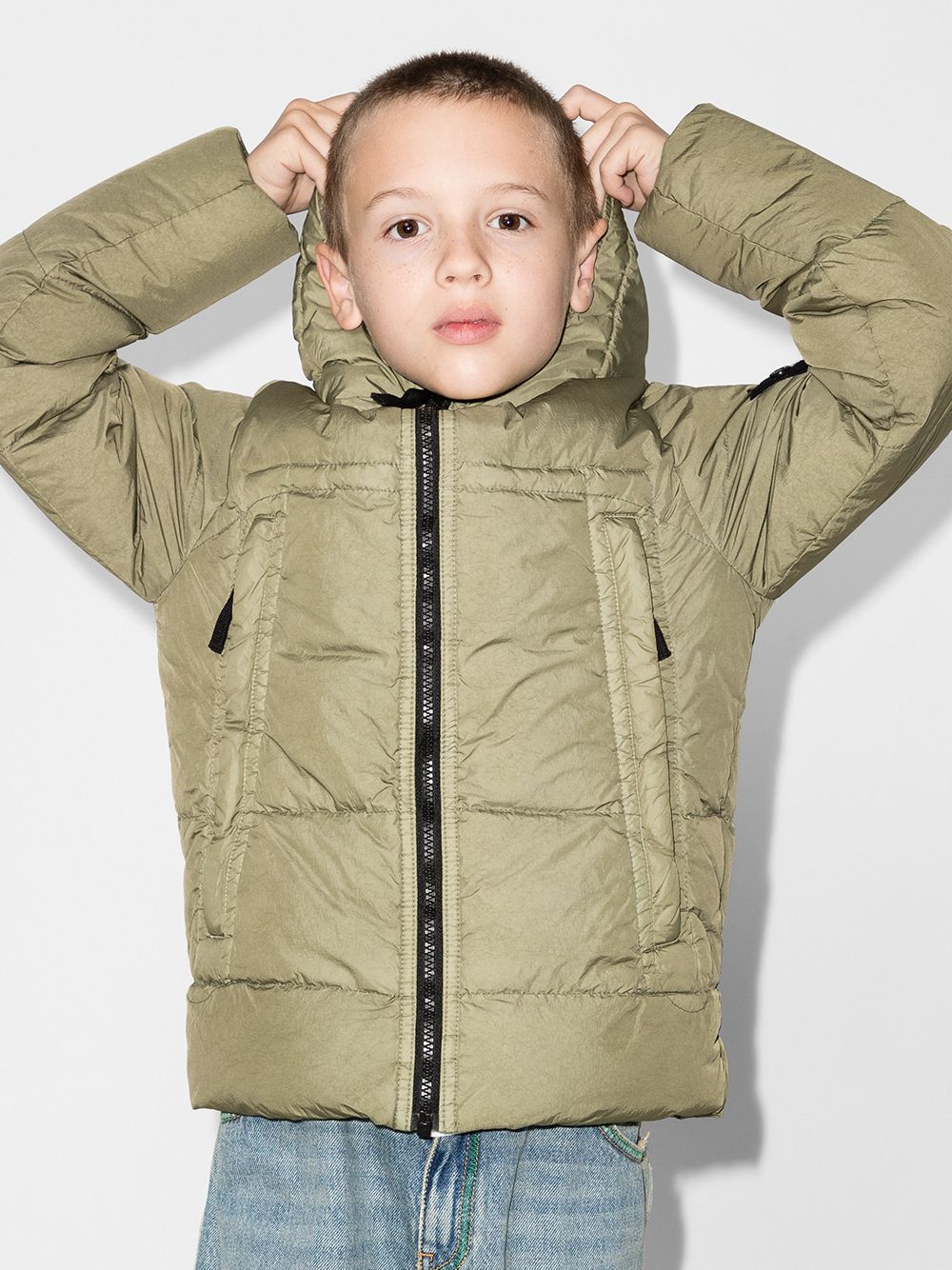 фото Stone island junior пуховик на молнии с логотипом compass