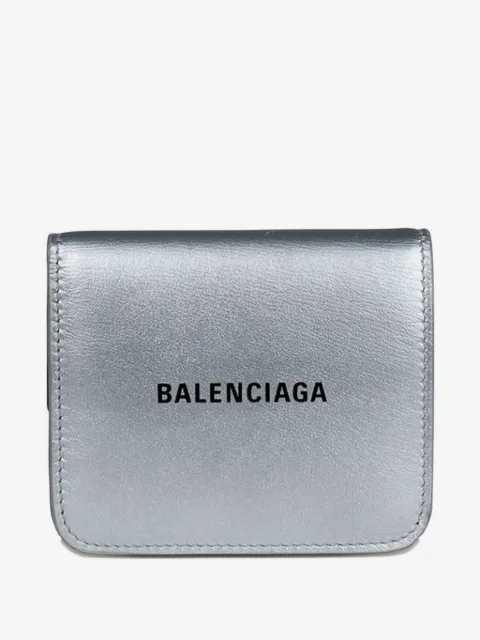 Balenciaga camisa con logo estampado y apliques