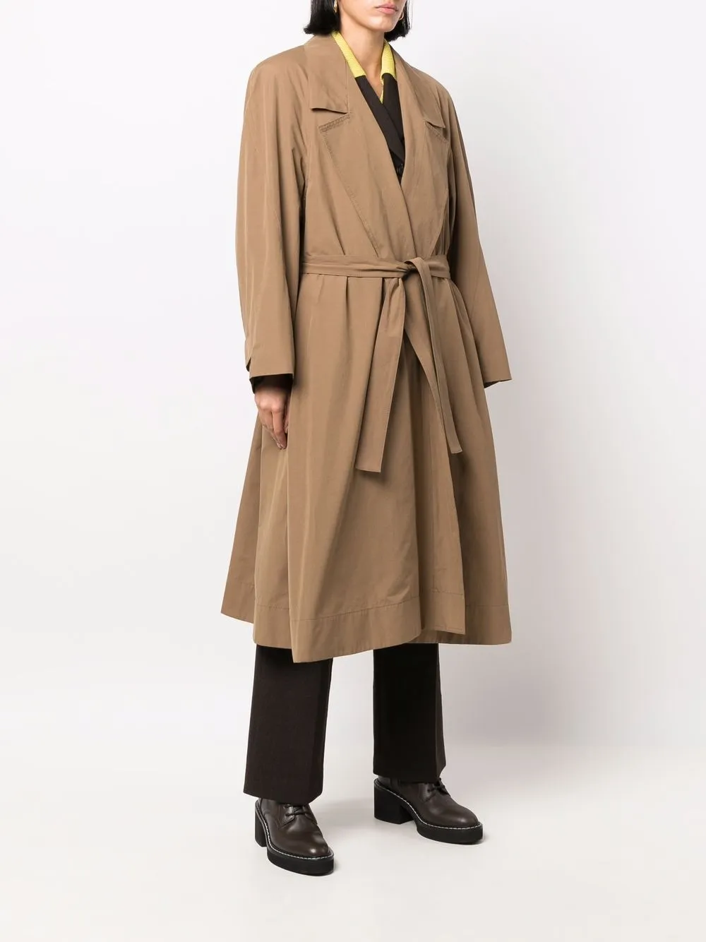 Low Classic Jas met ceintuur Bruin