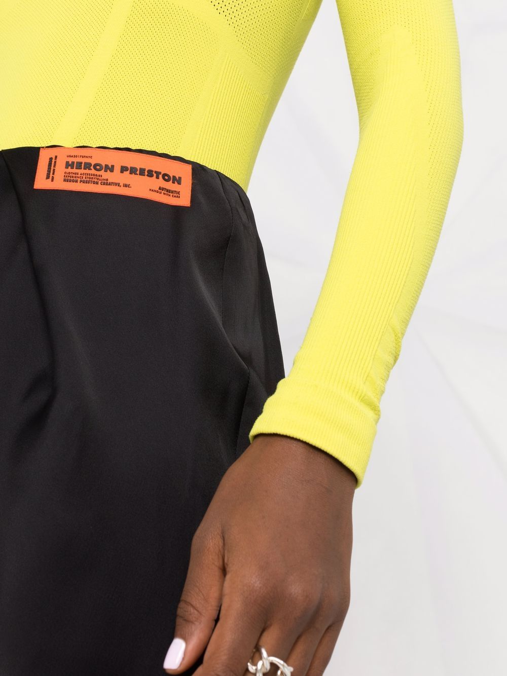 фото Heron preston pleat-detail high-waisted skirt