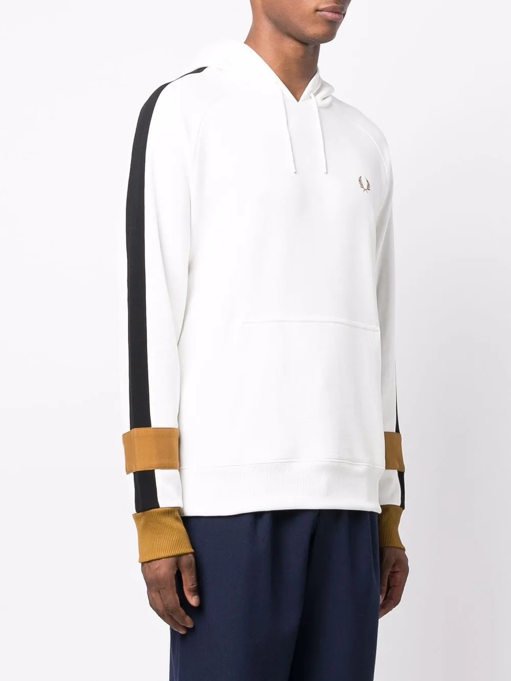 фото Fred perry худи в стиле колор-блок