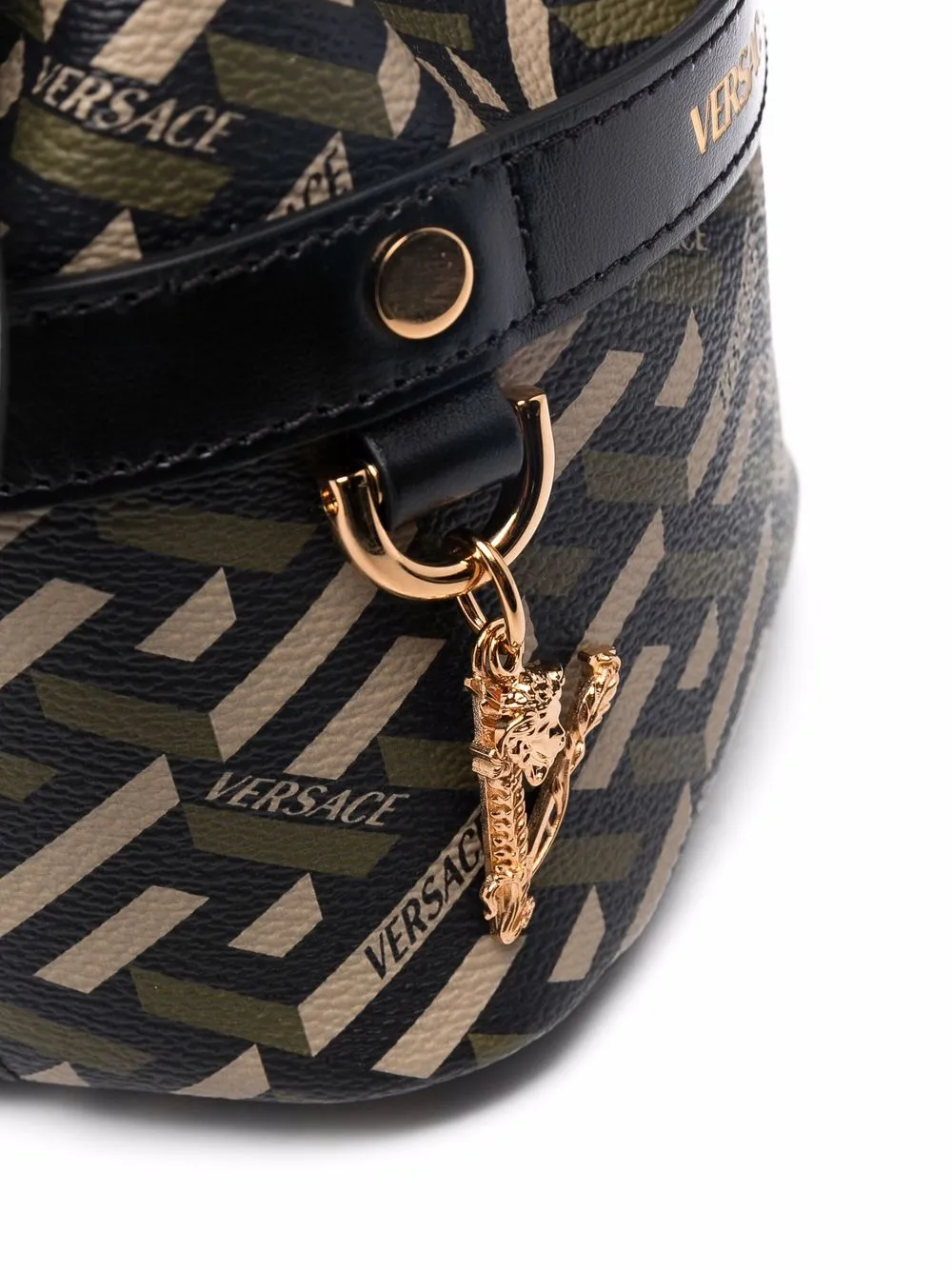 фото Versace сумка-ведро с узором la greca