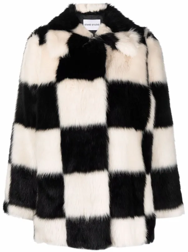 stand faux fur