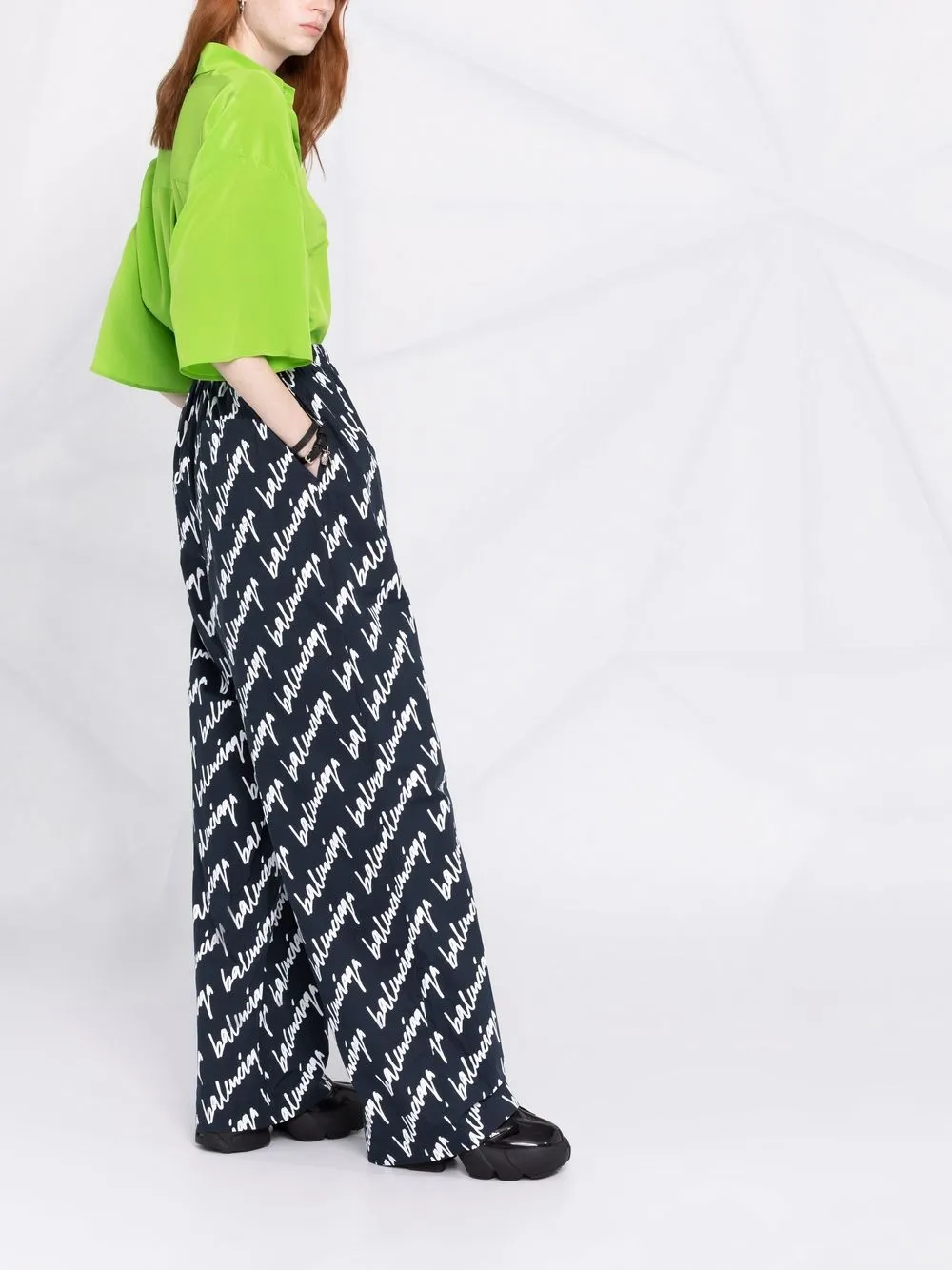 фото Balenciaga широкие брюки с логотипом