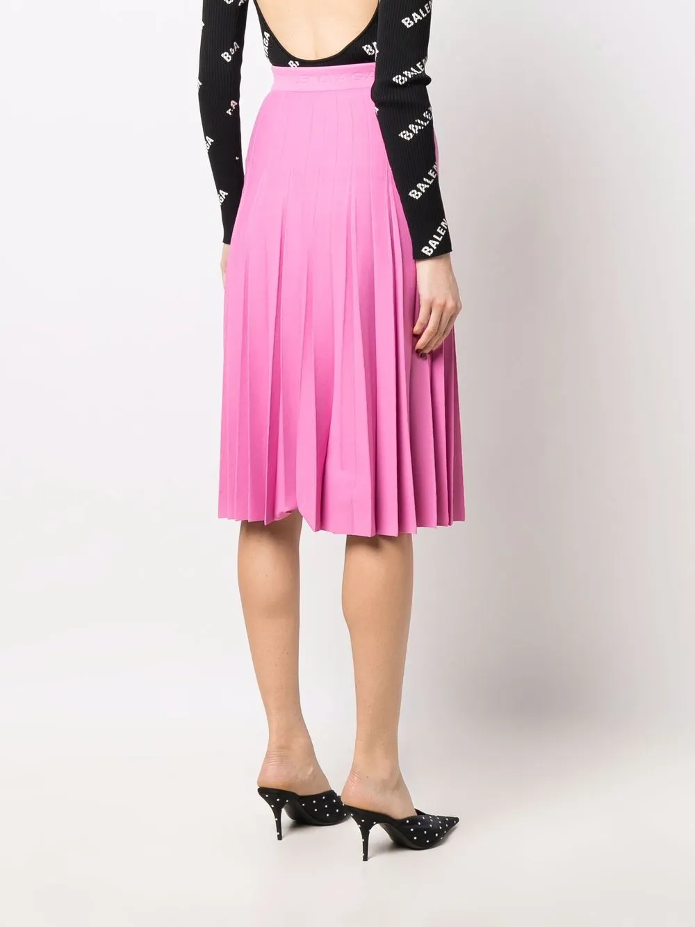 Fendi pink hotsell pleated skirt