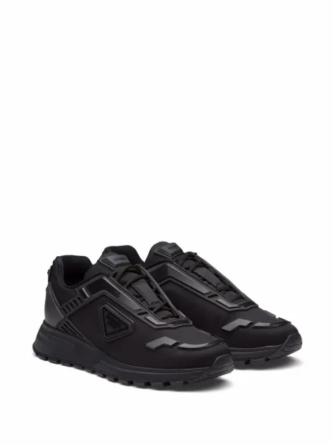 prada prax 1