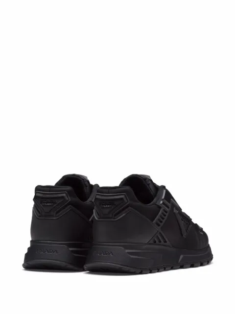 prada prax 1
