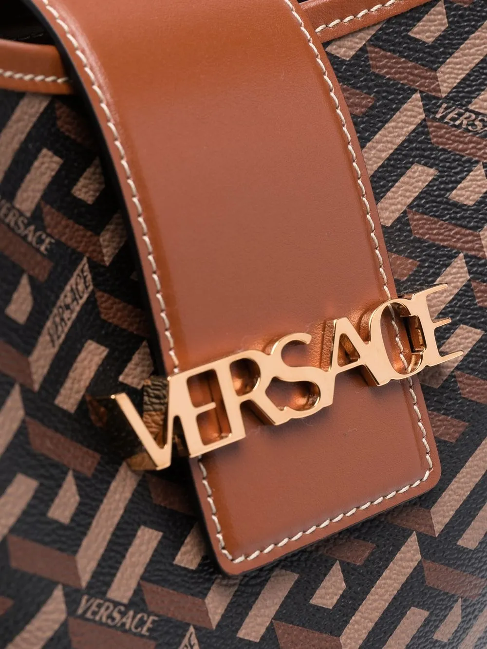 фото Versace сумка на плечо с логотипом