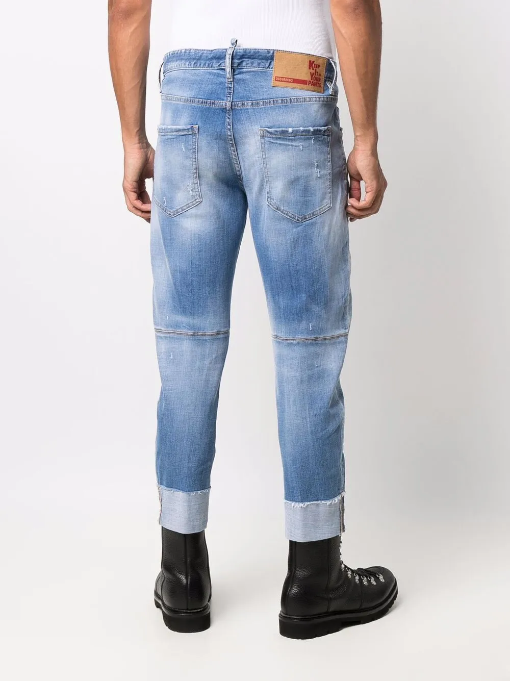 фото Dsquared2 джинсы в технике пэчворк с эффектом потертости