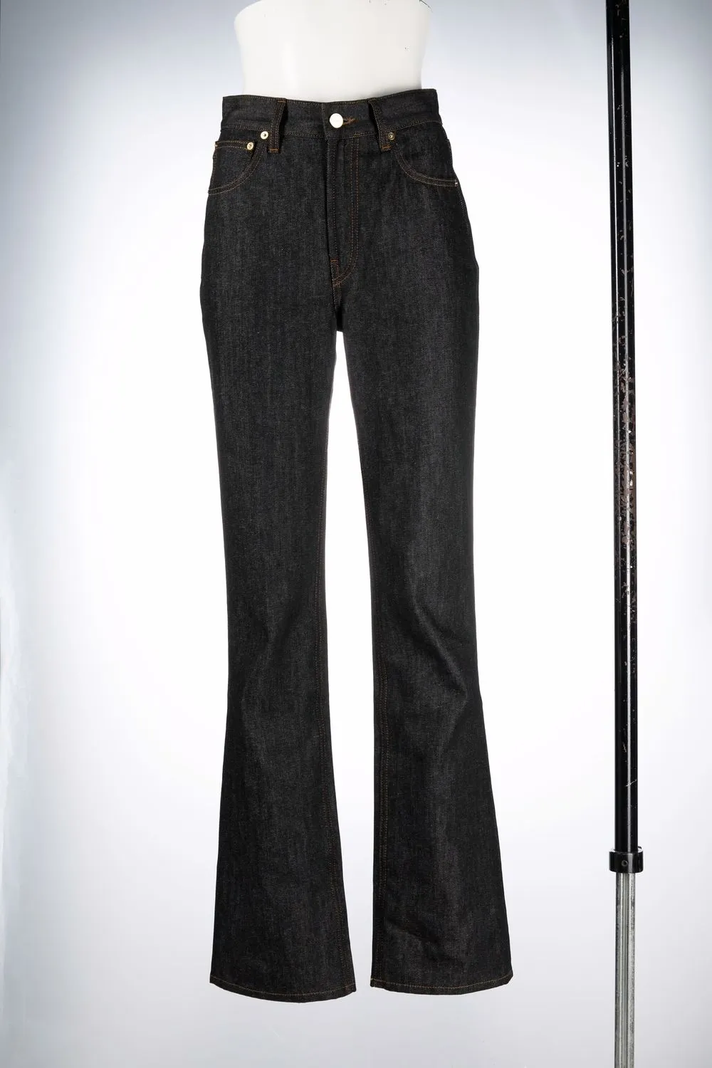 Jacquemus джинсы Nîmes с завышенной талией