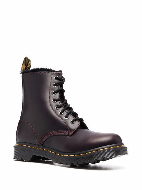 Doctor shop martens serena