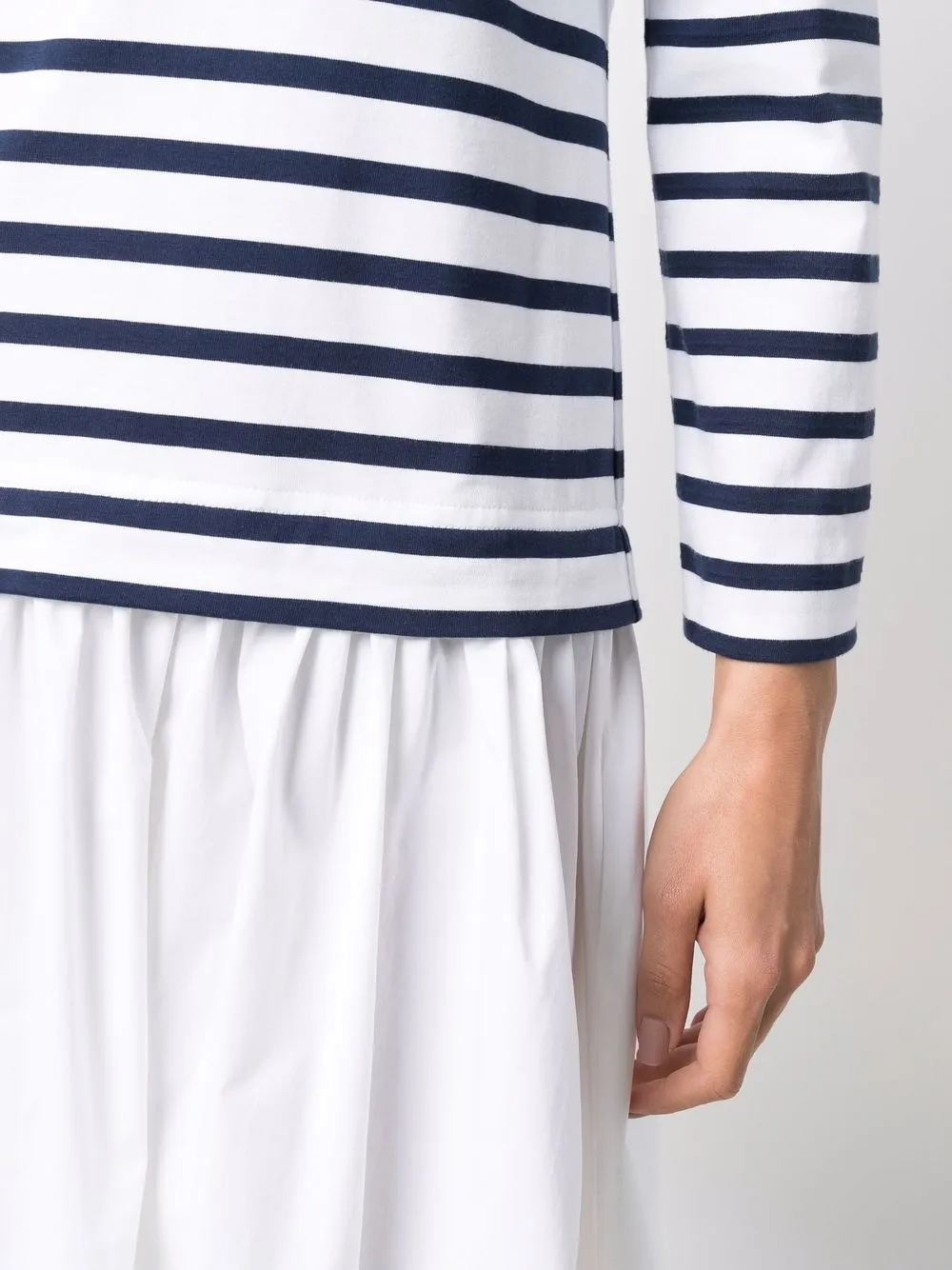 фото Boutique moschino полосатое платье с длинными рукавами