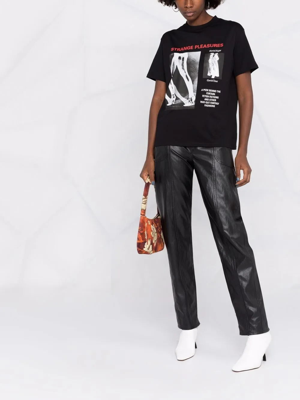фото Kwaidan editions футболка strange pleasures с графичным принтом