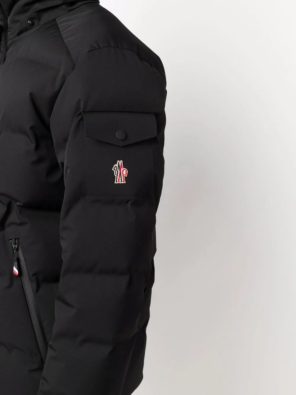 фото Moncler grenoble пуховик с нашивкой-логотипом