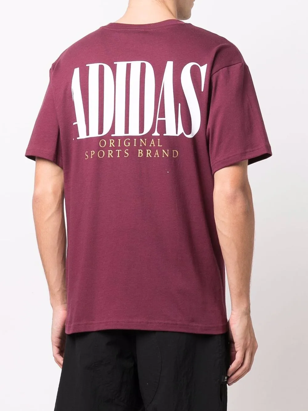 фото Adidas футболка с логотипом