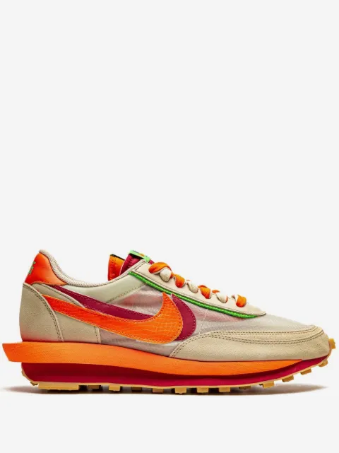 Nike tenis LDWaffle en colaboración con sacai x CLOT