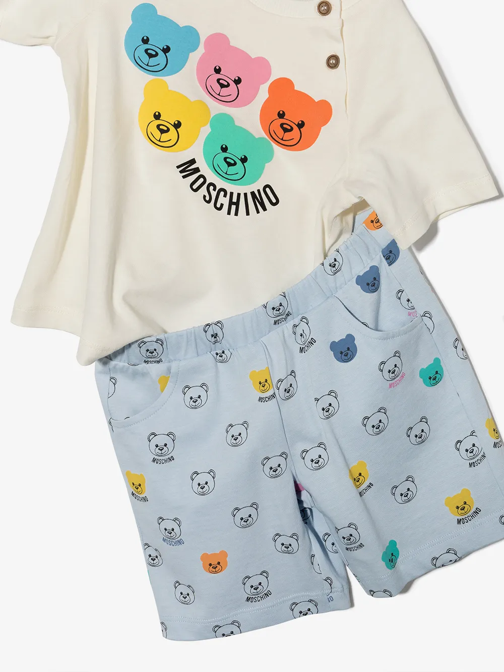 фото Moschino kids комплект из футболки и шортов с принтом