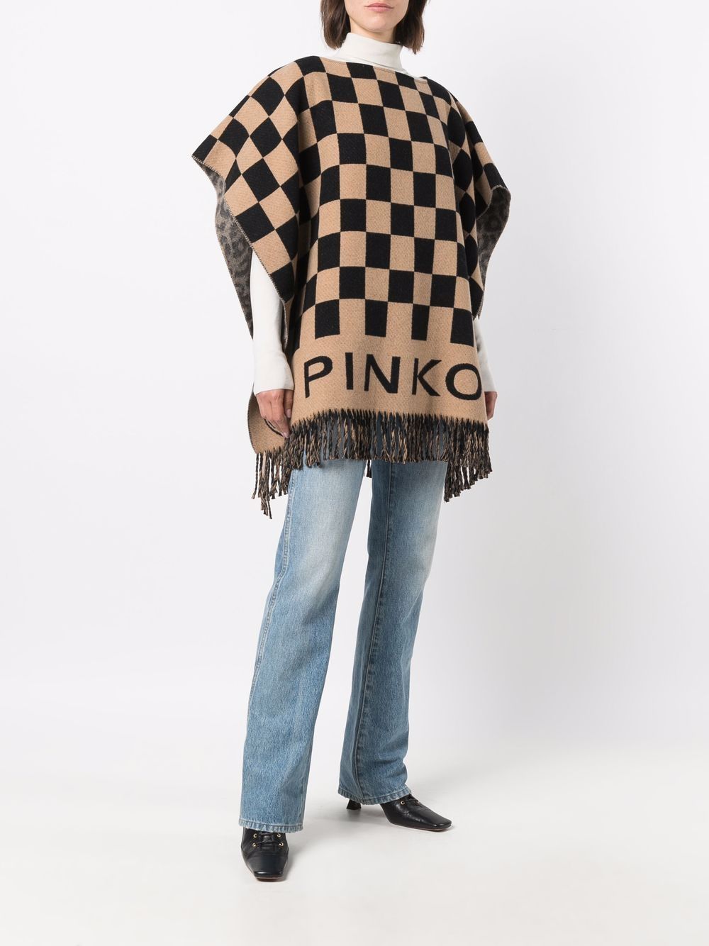фото Pinko клетчатое пончо с логотипом