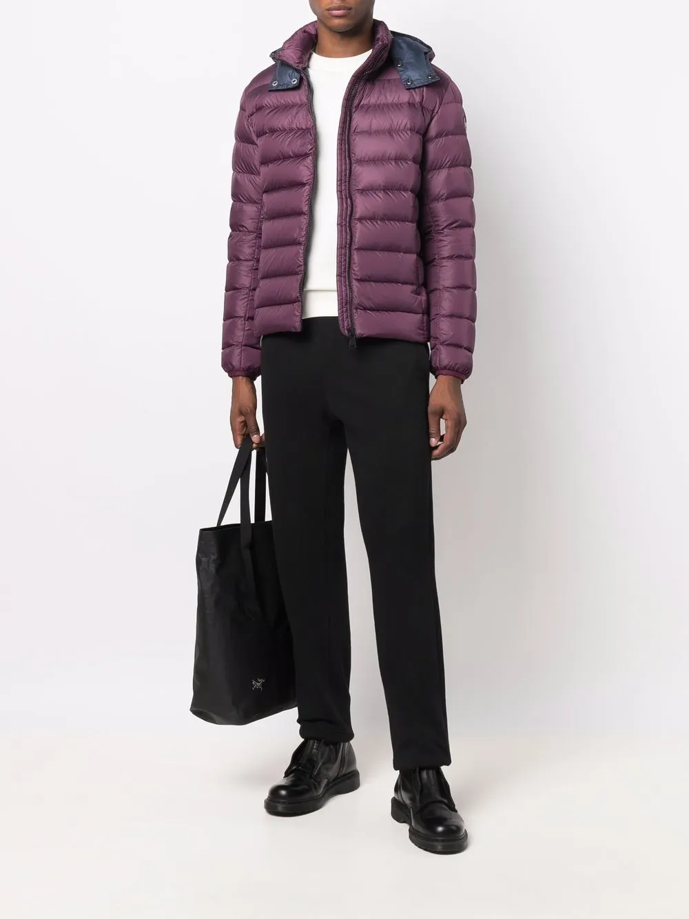 фото Colmar пуховик с капюшоном и нашивкой-логотипом