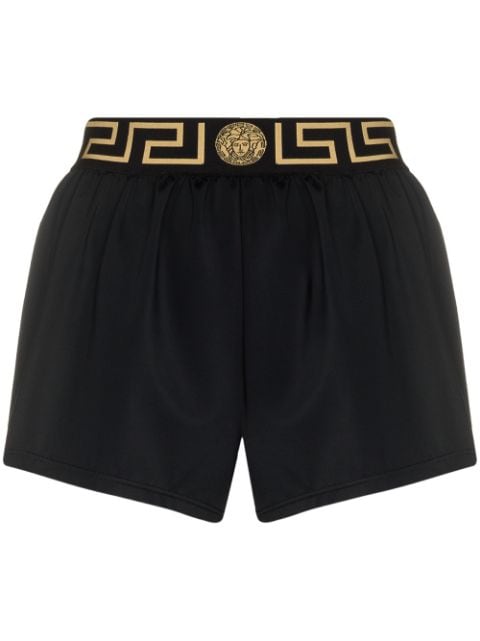 Versace shorts de playa con pretina Greca