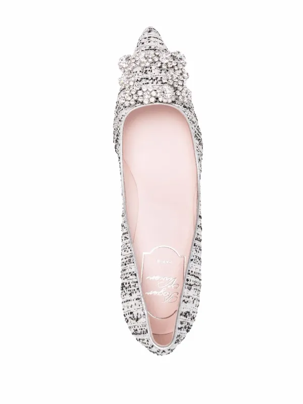 Roger Vivier ツイードパンプス | ホワイト | FARFETCH JP