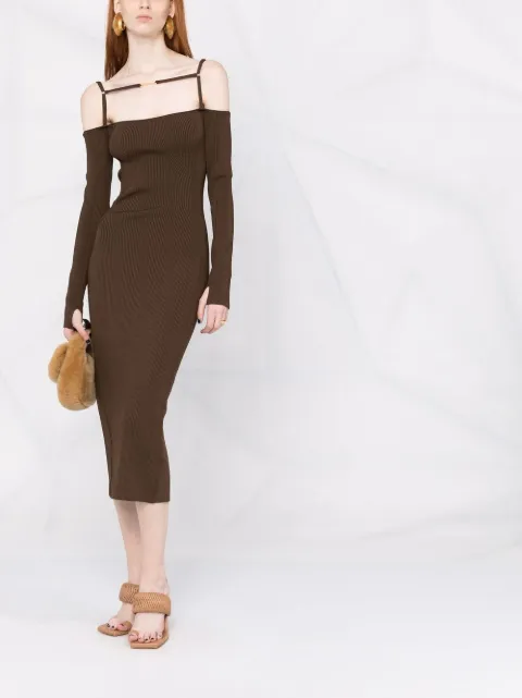 Shop Jacquemus Sierra off-shoulder midi 