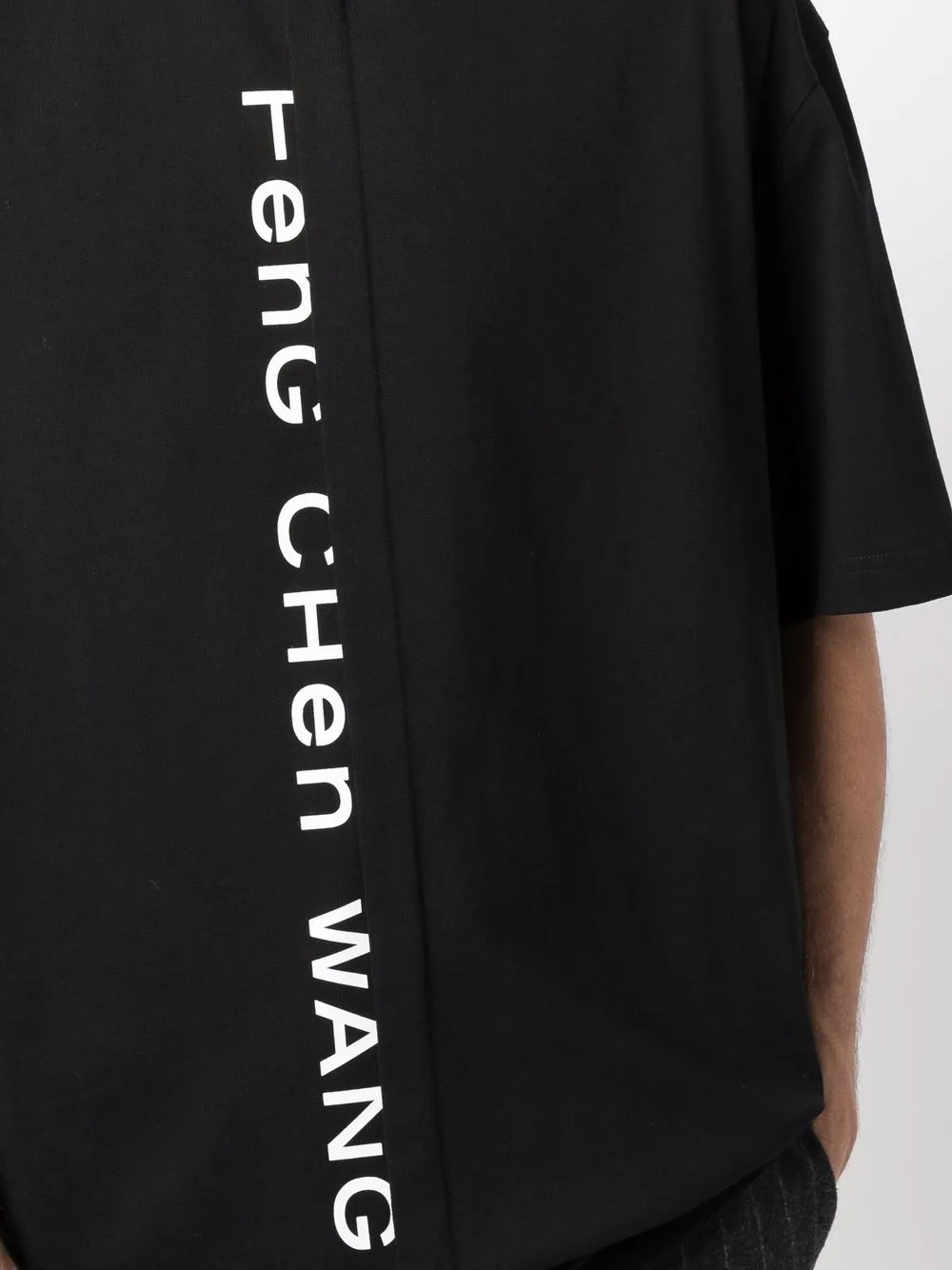 фото Feng chen wang футболка с логотипом