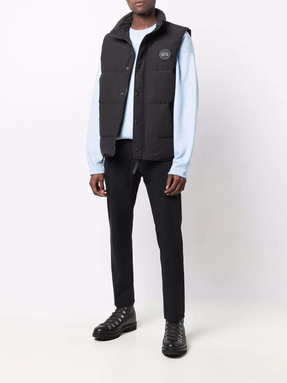 фото Canada goose дутый жилет с нашивкой-логотипом