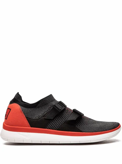 Nike Air Sockracer Flyknit sneakers