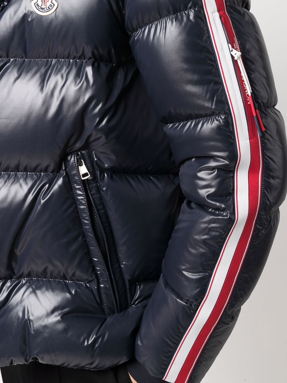 фото Moncler пуховик dincer