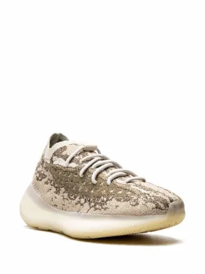 Adidas yeezy tiburon outlet gold