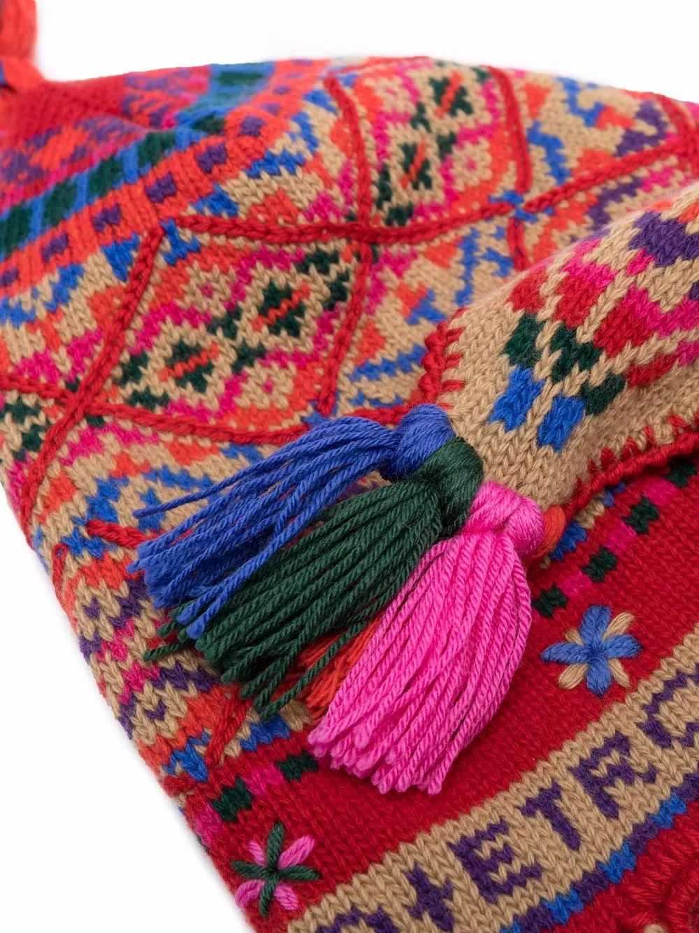 фото Etro шапка бини с вышивкой