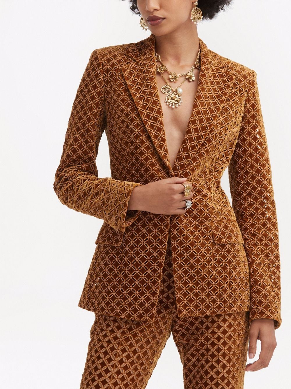 фото Oscar de la renta two-piece jacquard suit