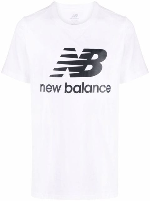 New Balance T-Shirts on Sale | FARFETCH