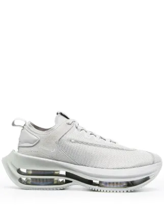 zoom double stacked sneaker