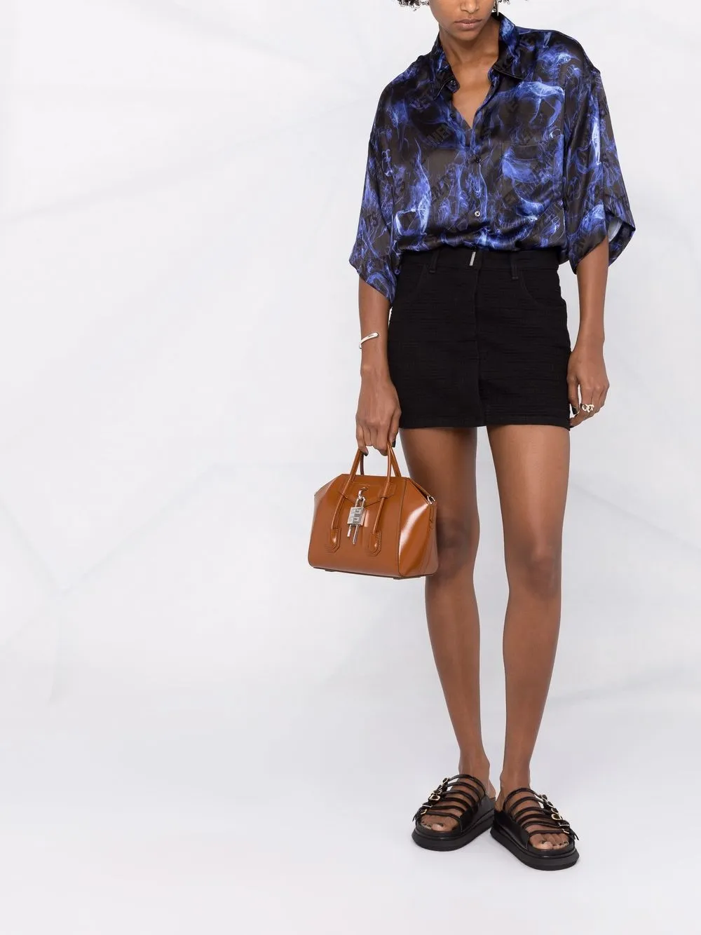 фото Givenchy сумка-тоут antigona lock размера мини