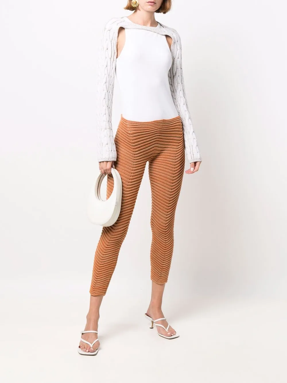 фото Isa boulder ribbed knit leggings