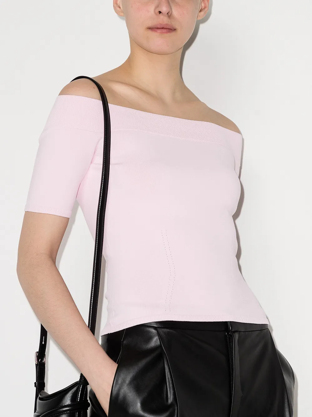 Alexander McQueen Off-shoulder T-shirt - Roze