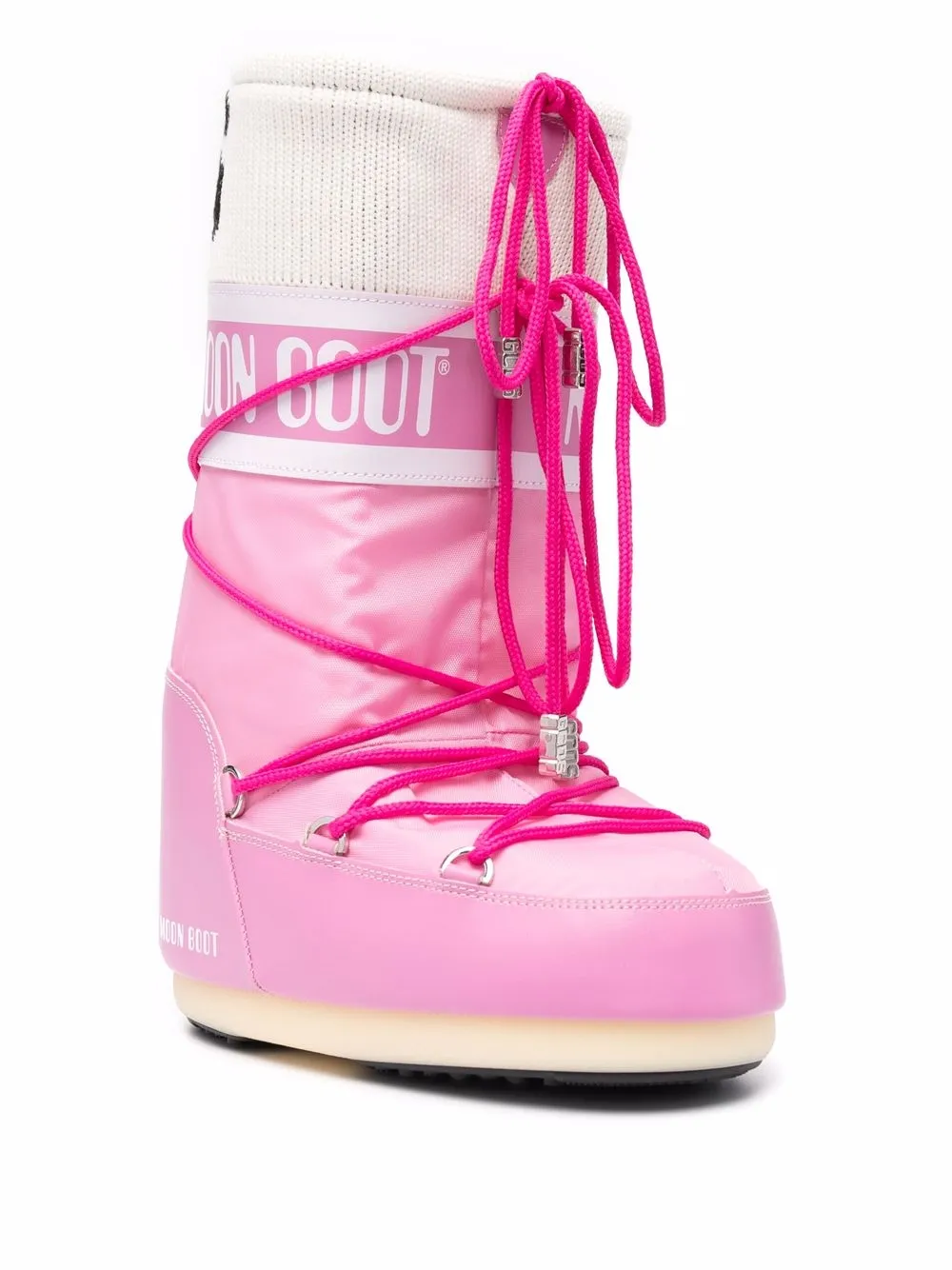 фото Gcds дутые сапоги из коллаборации с moon boots