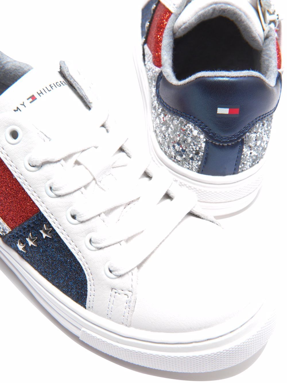 Shop Tommy Hilfiger Junior Low-top Glitter Sneakers In White