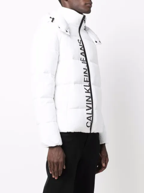 Calvin Klein Jeans white logo-print padded puffer jacket for men |  J30J319057 at Farfetch.com