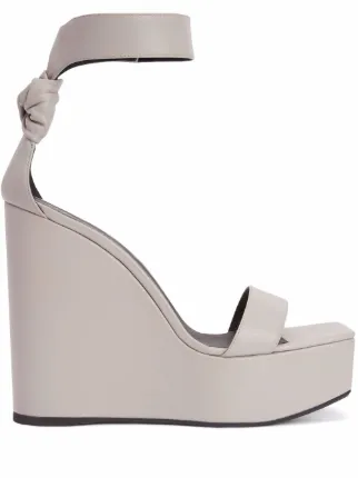 Giuseppe Zanotti