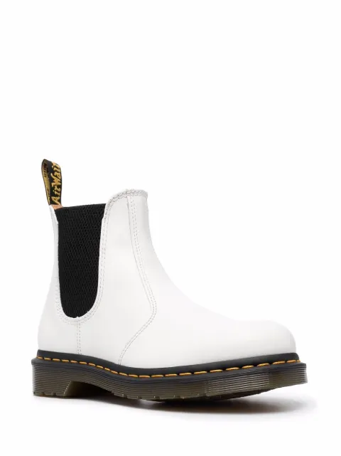 pull on doc martens boots