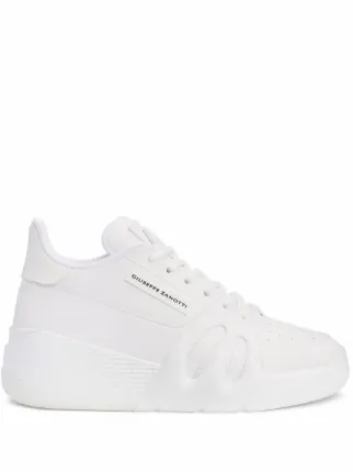 Giuseppe Zanotti