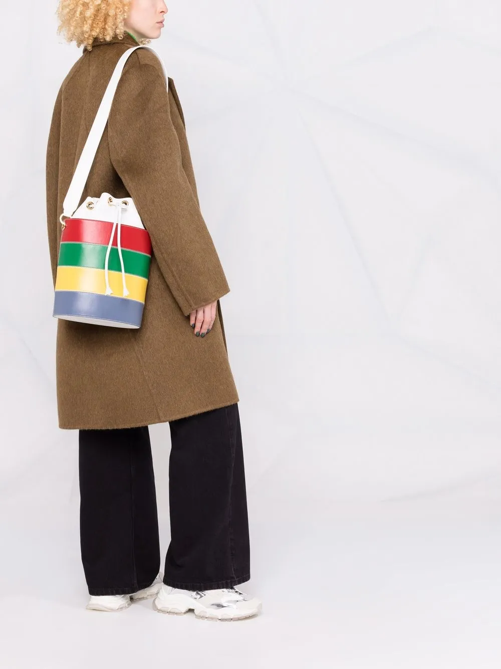 фото Salvatore ferragamo сумка-ведро в стиле колор-блок
