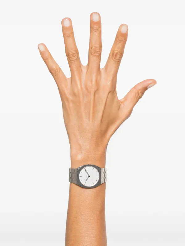 Gucci 25H 34mm | Silver | FARFETCH
