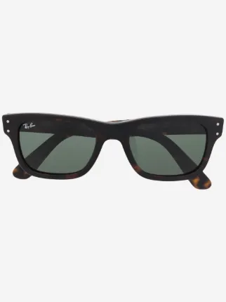 Ray-Ban