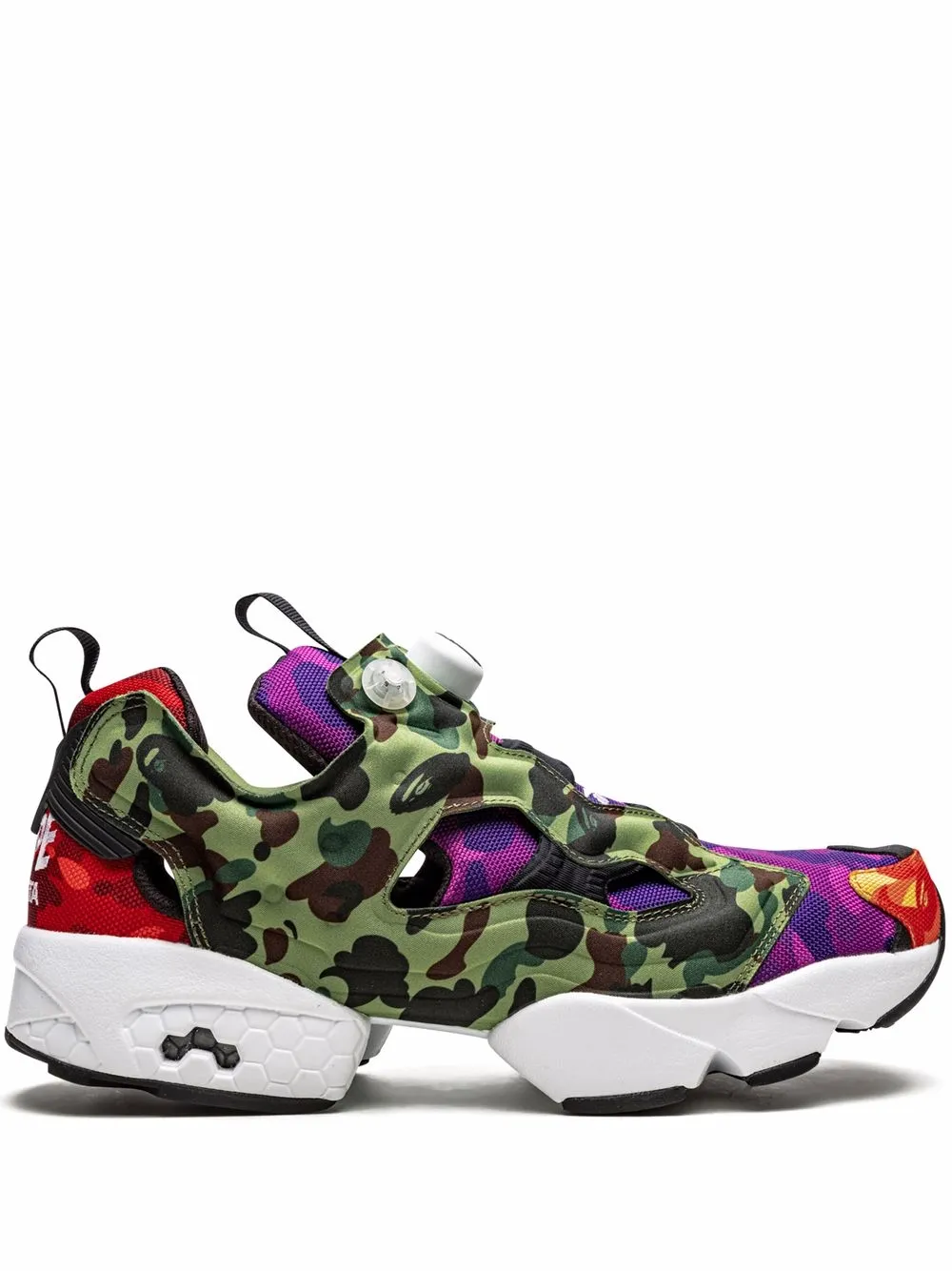 фото Reebok кроссовки instapump fury og из коллаборации с bape