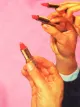 Seletti cojín con motivo de labiales de Seletti x Toiletpaper
